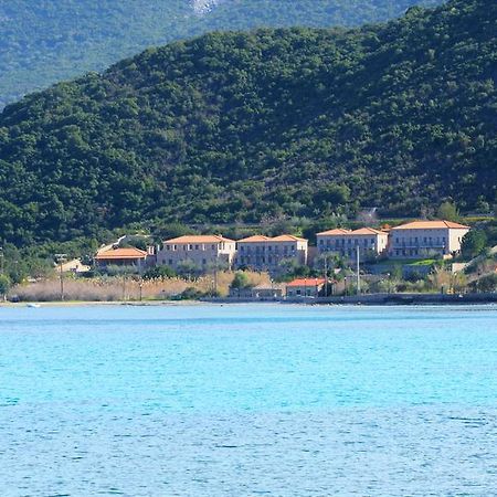 Smyros Resort Poúlithra Exterior foto