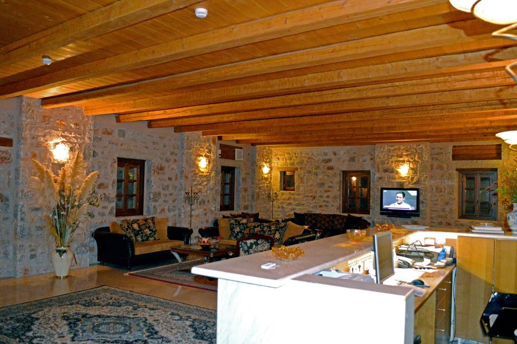 Smyros Resort Poúlithra Exterior foto