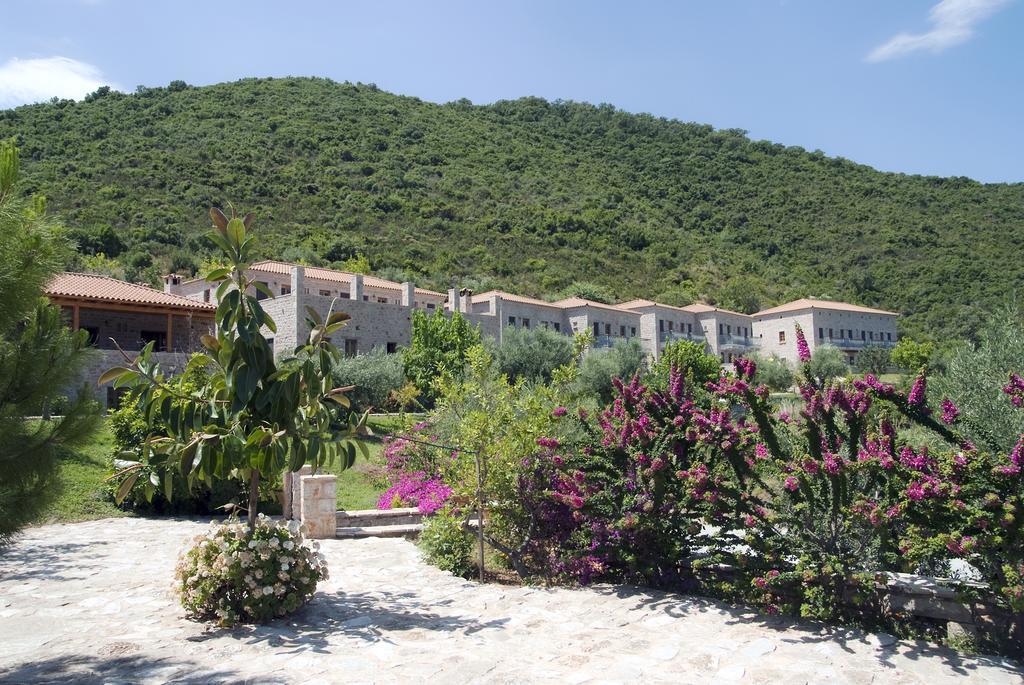 Smyros Resort Poúlithra Exterior foto